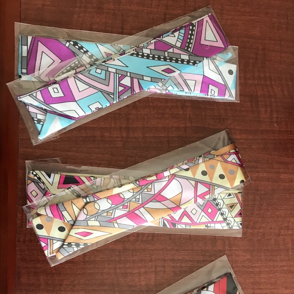Scarves 8 pieces for $18